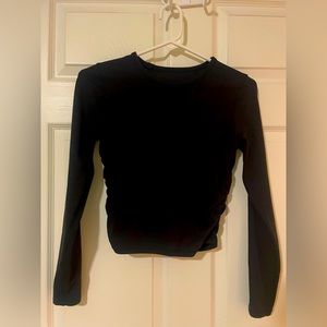 Ribbed Nulu long sleeve, synched sides